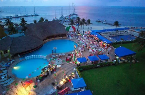 Estudio En La Playa De Cancún 0*,  Mexico
